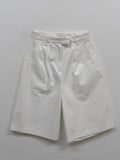 One Pin Tuck Cotton Bermuda Pants