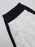 One Pin Tuck Cotton Bermuda Pants