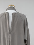 [Tie SET] Arc Raglan Round Blouse