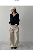 Baer Wool V-Neck Loose-Fit Knit