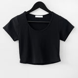 Ruzen Unneck Crop Tee