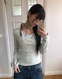 Rome Flower Ribbon V-Neck Long Sleeve T-Shirt