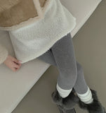 Dia Embroidered Hole Point Thick Span Winter Cotton Stockings
