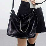 Rayng Chain Messenger Shoulder Bag