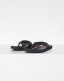 Oud leather flip flops