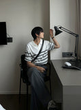 V-in stripe button collar short sleeve knit