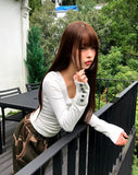 Tsuke Rib Button V-Neck Slim Fit Long Sleeve T-Shirt