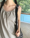 Limit string frill sleeveless mini one piece