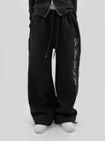 Lezen Brushed Lettering Sweatpants