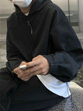 FW DISCERNMENT Short Hoodie Zip-Anorak