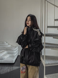 Track shirring leather hooded jacket