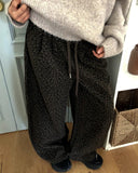 Deshu Leopard Banding Brushed Training Pants