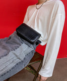 Loose-fit Silket U-Neck Long Sleeve T-shirt