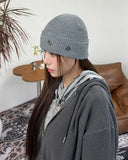 Nual Eyelet Beanie