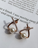 Exio Pearl Earrings