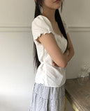 Hae heart neck frill lace puff blouse