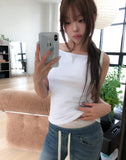 [U-BASIC] Poppy Basic Square Neck Sleeveless