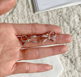Rendine Ribbon Cubic Earring