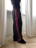 Lat tape line color matching wide training pants