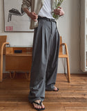 Rodina Two-Tuck Balloon Wide Slacks