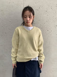 Keuyu wool V-neck knit