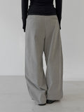 Unbalanced pintuck cotton pants