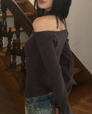 [MADE] Harr Halter Strap Off-Shoulder Knit