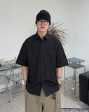 Deca Two-Pocket Short-Sleeved Shirt