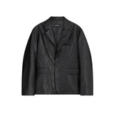 Minimal Two Button Blazer Man