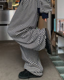 Wearing Stripe Banding Pants