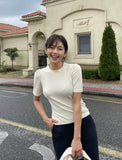 Rebeulri Round Shirring T-Shirt