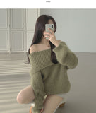 Christmas Off-shoulder Knit