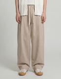 Hinge One Tuck Curved Pants