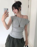 Rohe Eyelet Strap Unbalance Shoulder Tee