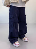 Moving diagonal pocket cargo pants