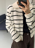 Lobz Sprife Collar Buckle Cardigan