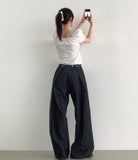Raw back point button roll-up mega wide fit denim pants