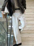 Side pintuck cotton pants