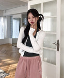 Mude V-Neck Slim Ribbed Knit Cardigan
