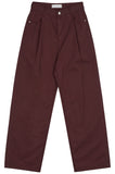 Level day trousers