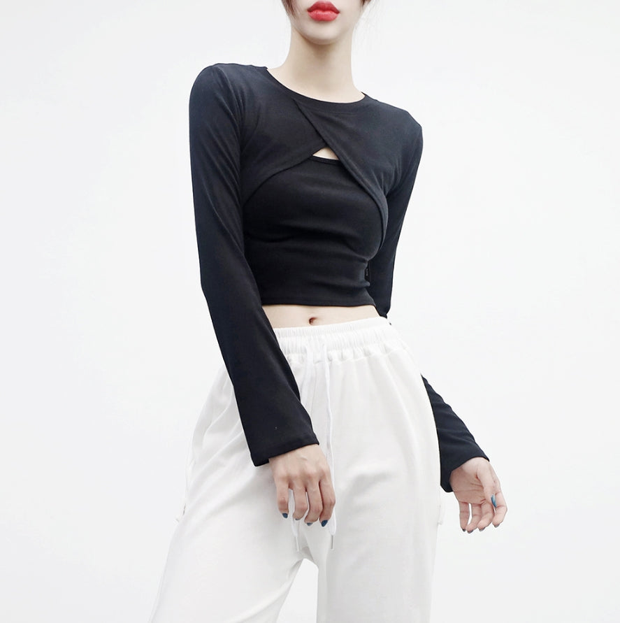 【タグ付き】inscrire 2023ss bolero sweat shirt NONCODE(ノンコード) - [NONCODE](1+1)ドゥメルボレロTシャツ+
