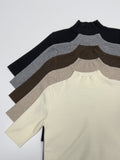 Mock neck three-quarter knit T-shirt