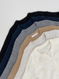 Cash Cable V-neck Knit