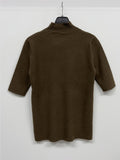 Mock neck three-quarter knit T-shirt