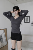 Slim V-neck Knit Top