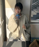 [unisex] Colmin two-way cable over knit hood zip-up cardigan