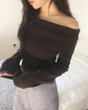 [Brushed] Hazen loose fit off-shoulder knit t-shirt