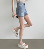 Side Slit Point Washing Denim Shorts
