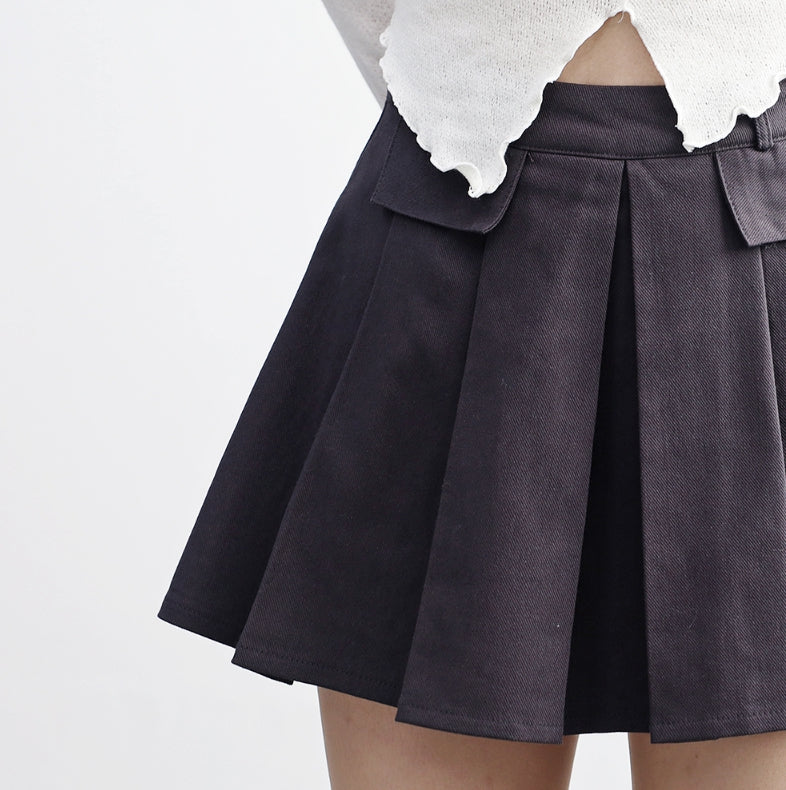 【NONCODE】Laminet pocket pleated skirt NONCODE(ノンコード) - ラミネポケットプリーツスカート