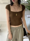 Kundi back slit strap boucle short sleeve knit